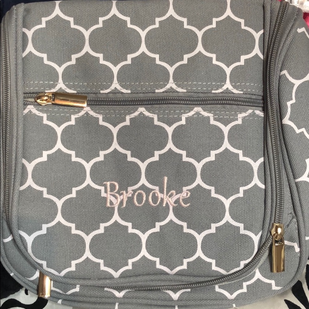 BROOKE makeup bag